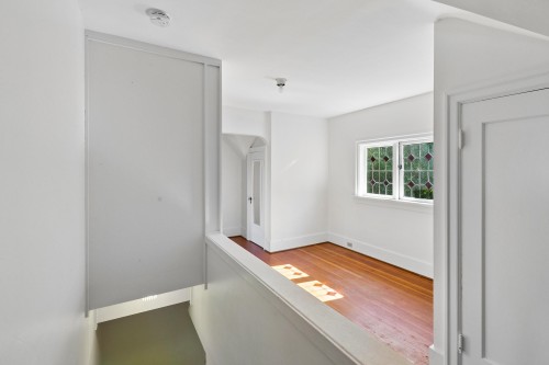 3993 10Th Avenue W, Vancouver, BC 