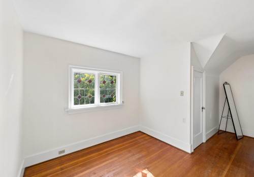 3993 10Th Avenue W, Vancouver, BC 