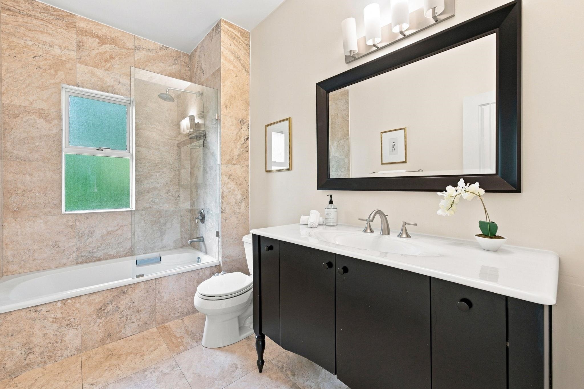 4245 Nautilus Close, Vancouver, BC