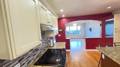 661 Andover Crescent, West Vancouver, BC 