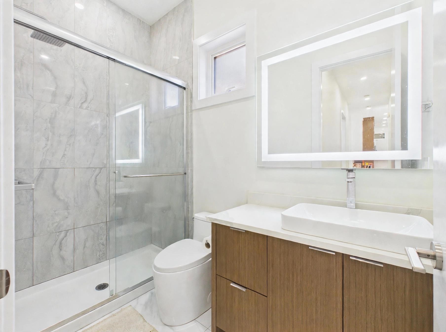 7830 16Th Avenue, Burnaby, BC