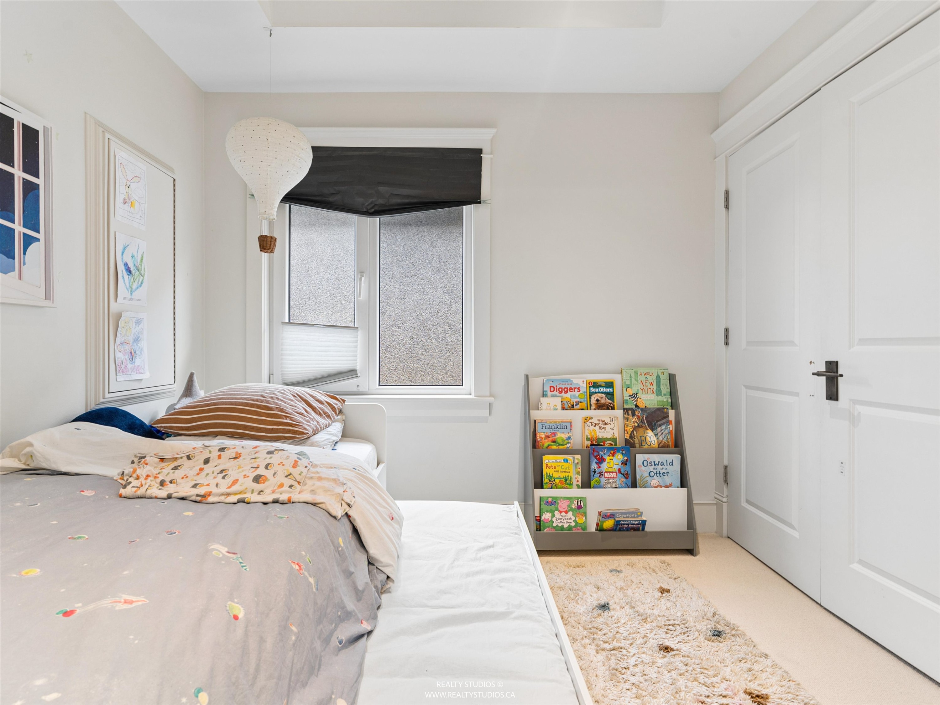 917 20Th Avenue W, Vancouver, BC