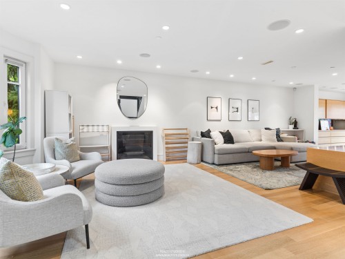 917 20Th Avenue W, Vancouver, BC 
