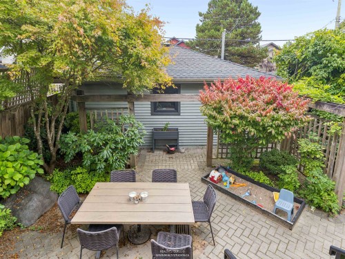 917 20Th Avenue W, Vancouver, BC 