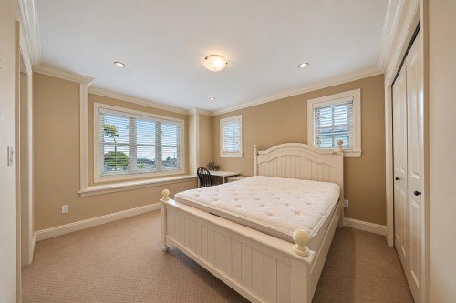 1631 58Th Avenue E, Vancouver, BC 