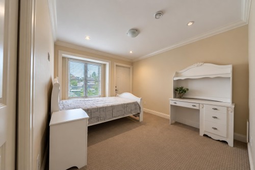 1631 58Th Avenue E, Vancouver, BC 