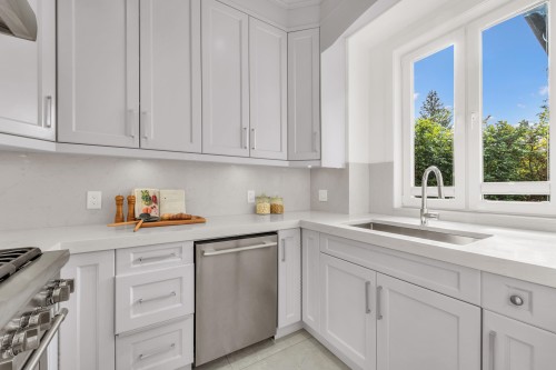8580 Camden Crescent, Richmond, BC 