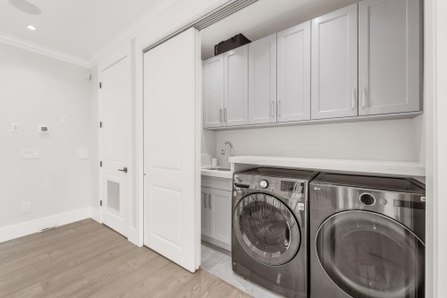 8580 Camden Crescent, Richmond, BC 