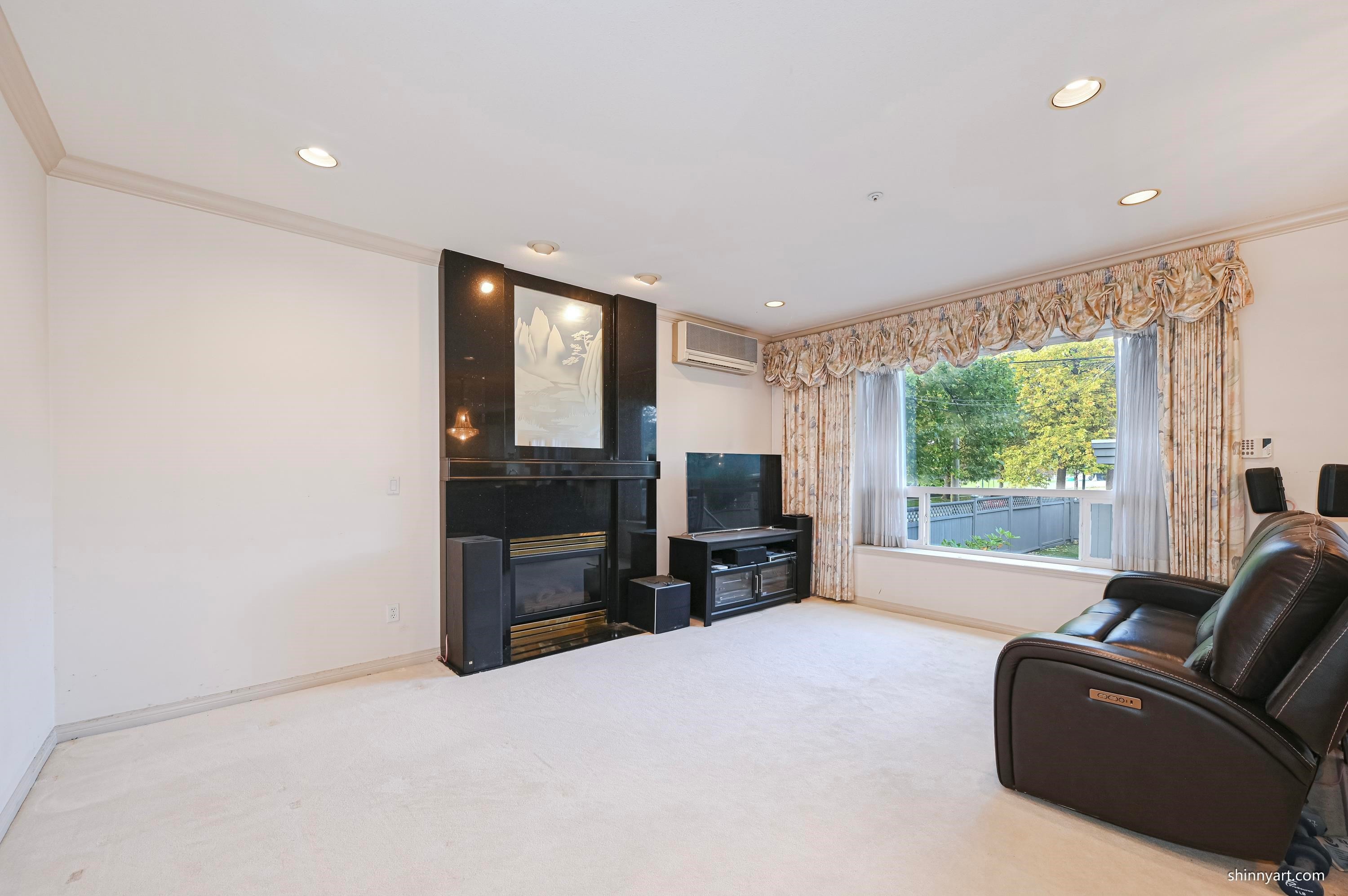 2893 20Th Avenue W, Vancouver, BC