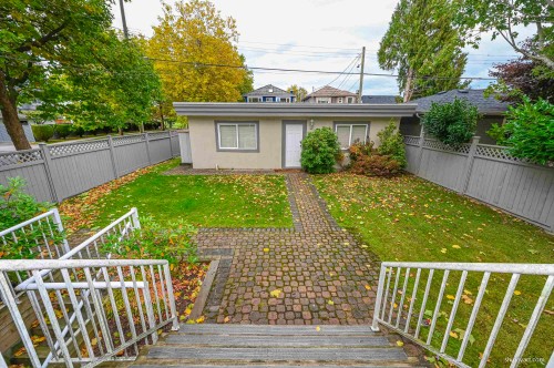 2893 20Th Avenue W, Vancouver, BC 