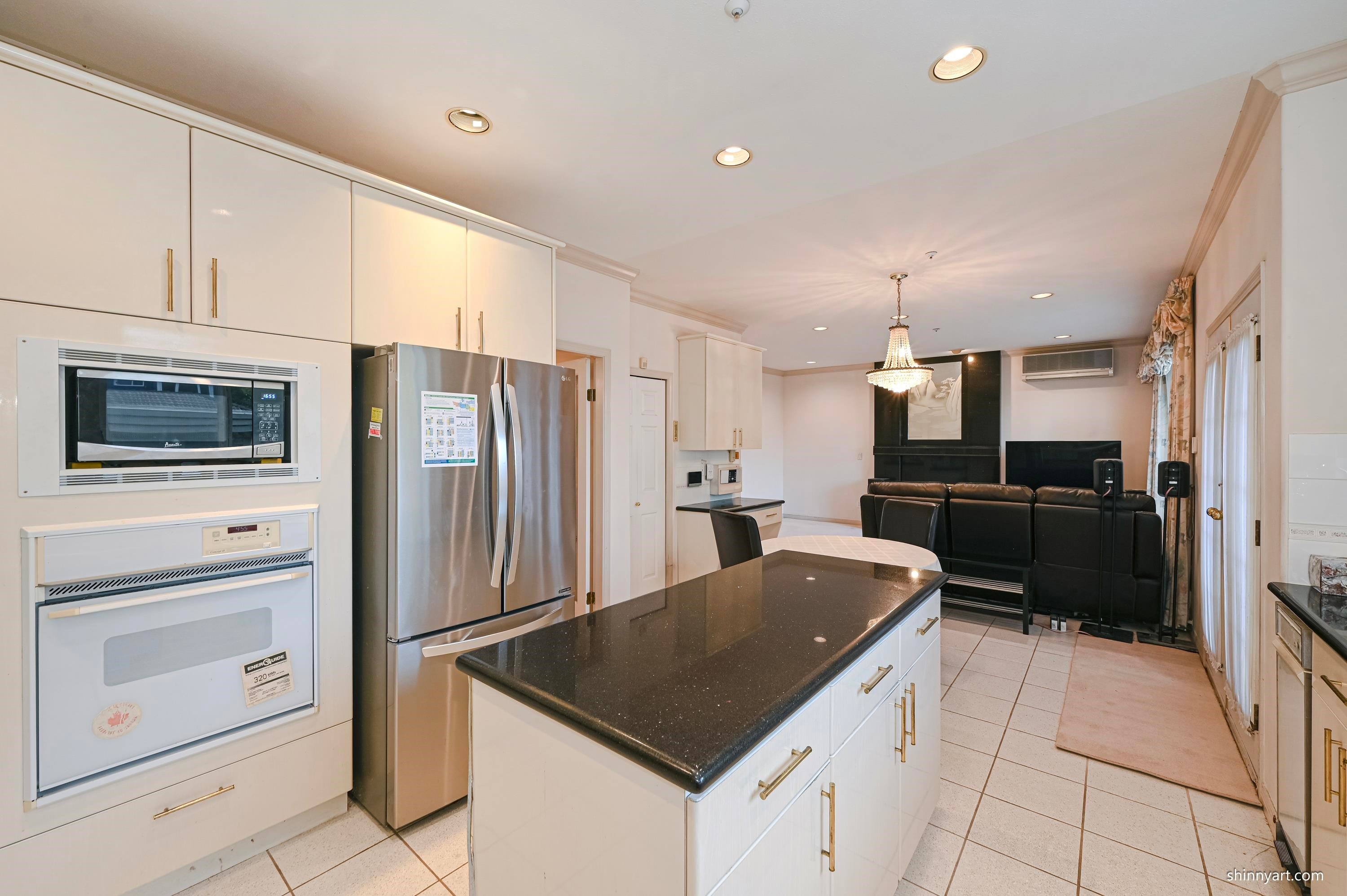 2893 20Th Avenue W, Vancouver, BC