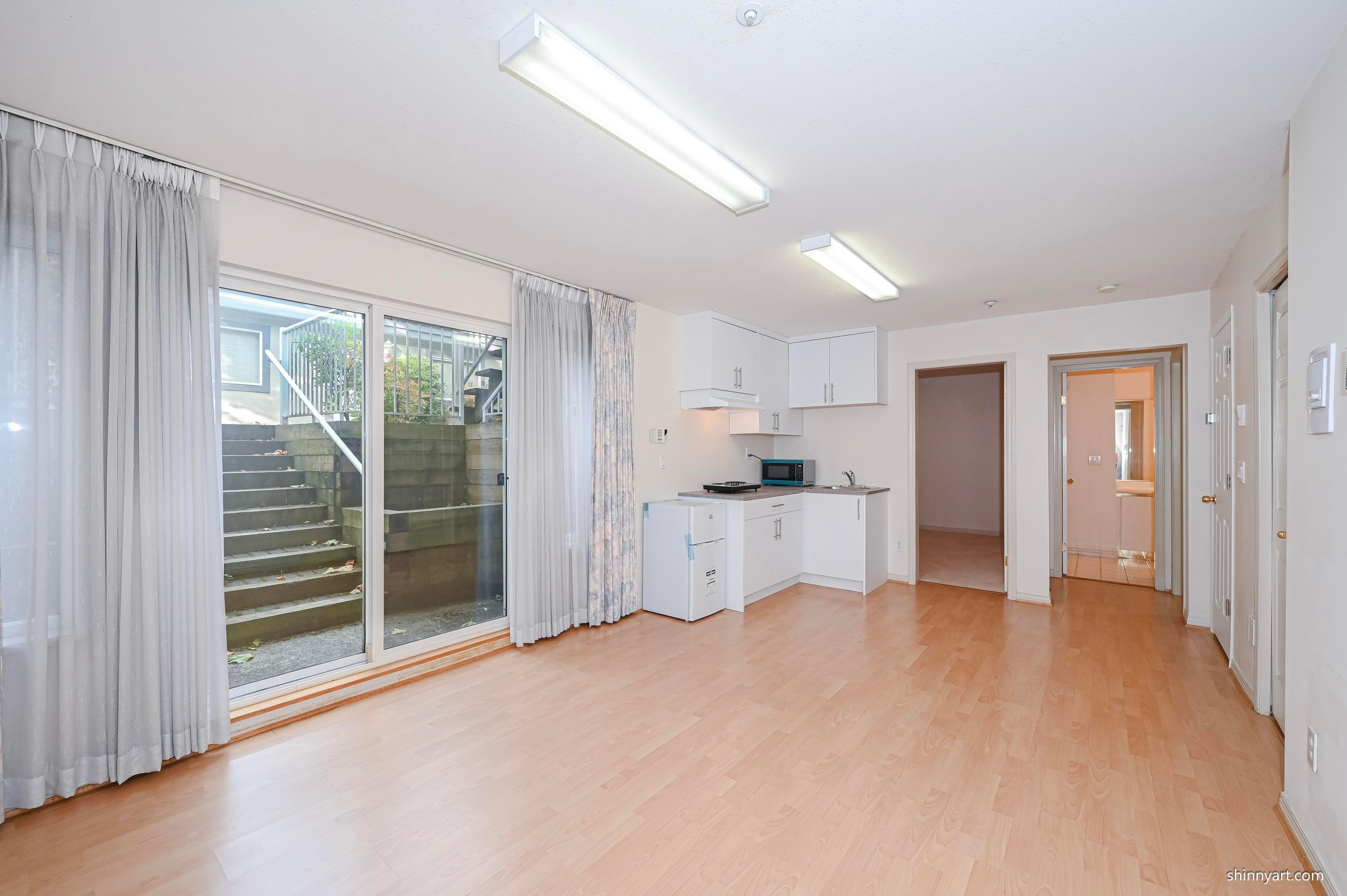 2893 20Th Avenue W, Vancouver, BC