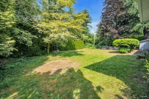 1585 Taylor Way, West Vancouver, BC 