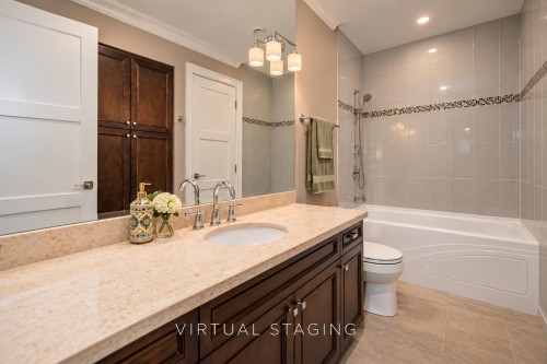 2638 Queens Avenue, West Vancouver, BC 