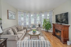 22987 123b Avenue Maple Ridge, BC V2X 0C4