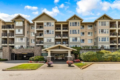123-19673 Meadow Gardens Way  Pitt Meadows, BC V3Y 0A1