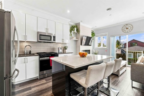 3162 Venables Street, Vancouver, BC 