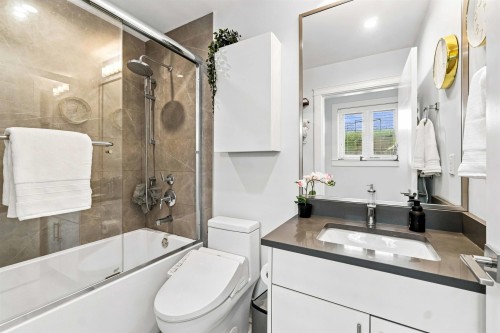 3162 Venables Street, Vancouver, BC 