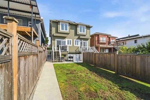 3162 Venables Street, Vancouver, BC 