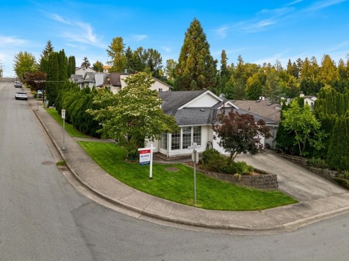 11638 225 Street  Maple Ridge, BC V2X 6E4
