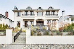 5538 Meadedale Drive Burnaby, BC V5B 2E8