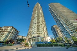 2407-1788 Gilmore Avenue Burnaby, BC V5C 0L5
