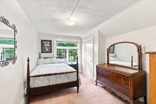6048 Elm Street, Vancouver, BC 