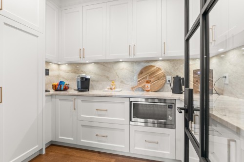 8440 Steveston Highway, Richmond, BC 