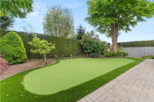 8440 Steveston Highway, Richmond, BC 