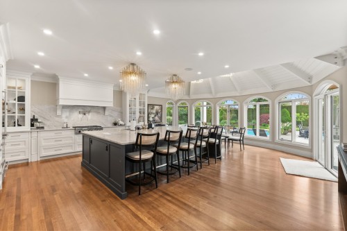 8440 Steveston Highway, Richmond, BC 