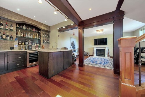 2273 Mathers Avenue, West Vancouver, BC 