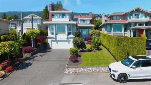 2273 Mathers Avenue, West Vancouver, BC 