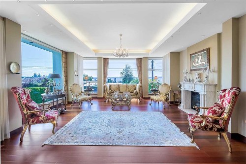 2273 Mathers Avenue, West Vancouver, BC 