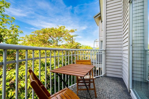 592 16Th Avenue W, Vancouver, BC 
