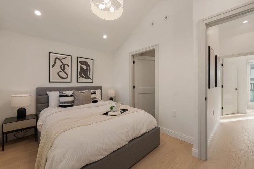 2544 Grant Street, Vancouver, BC 