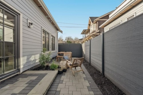 2544 Grant Street, Vancouver, BC 