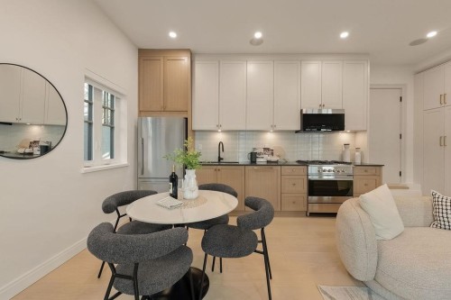 2544 Grant Street, Vancouver, BC 