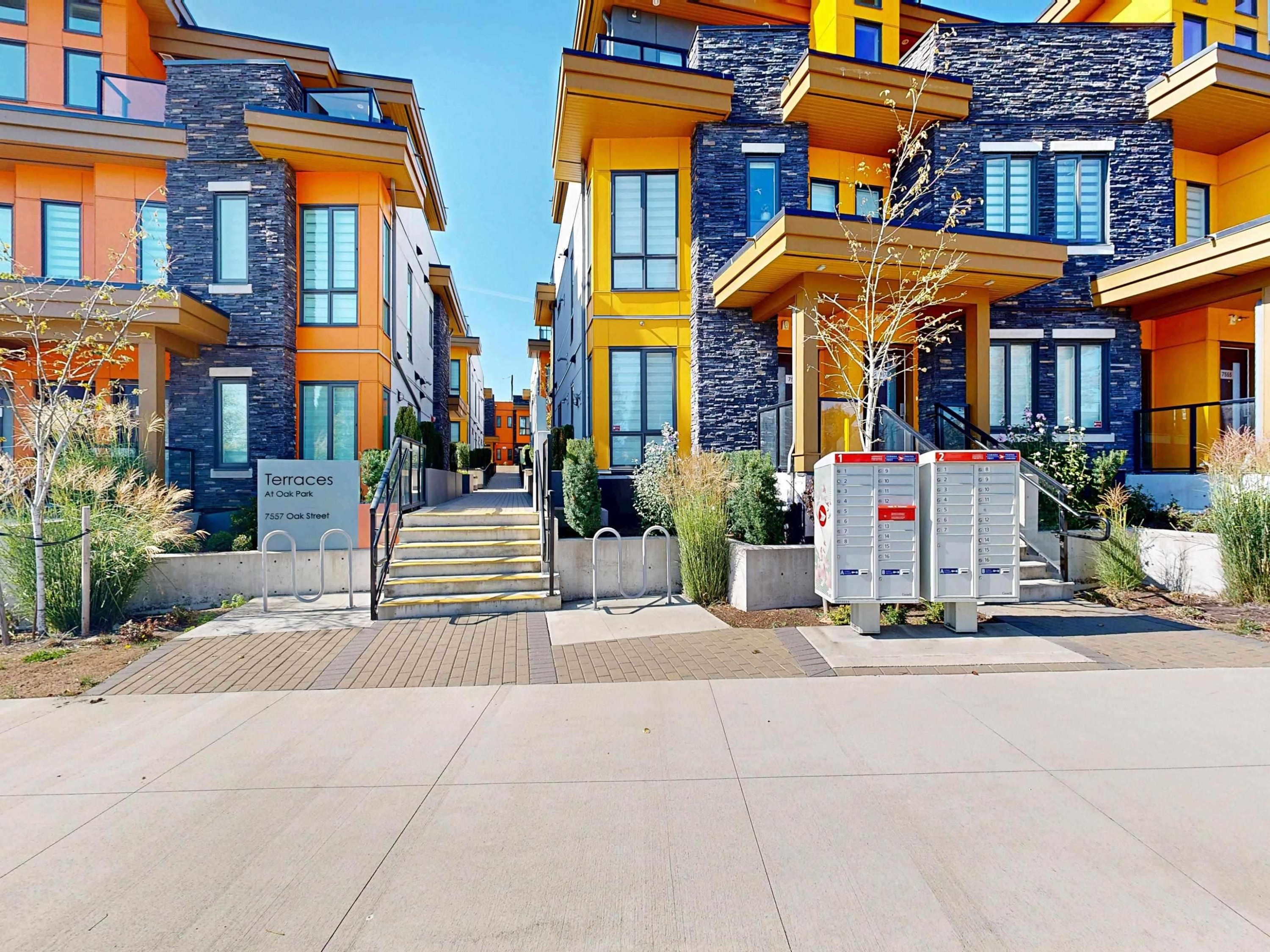 7555 Oak Street, Vancouver, BC