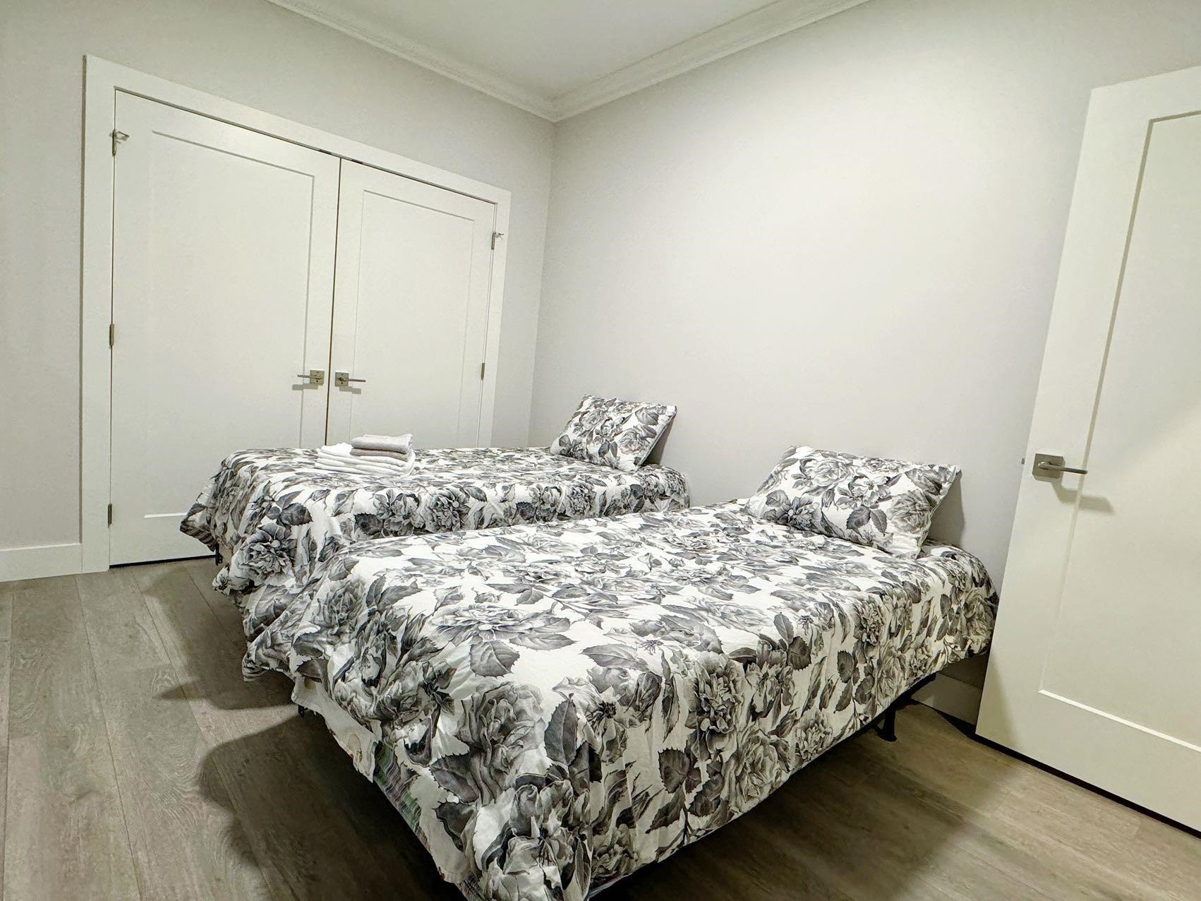 7555 Oak Street, Vancouver, BC