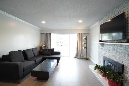 6819 Knight Street, Vancouver, BC 