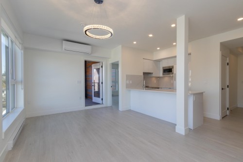 5399 Joyce, Vancouver, BC 