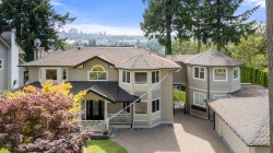 1259 Keith Road WNorth Vancouver, BC V7P 1Y9