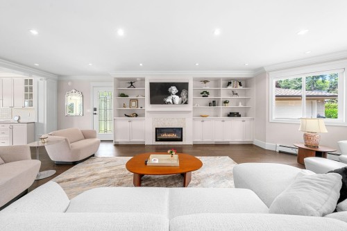 1259 Keith Road W, North Vancouver, BC 