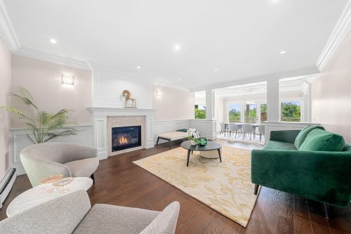 1259 Keith Road W, North Vancouver, BC 