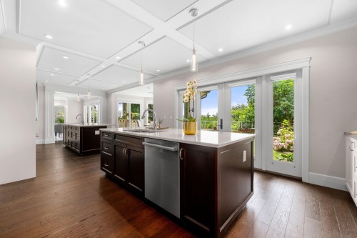 1259 Keith Road W, North Vancouver, BC 