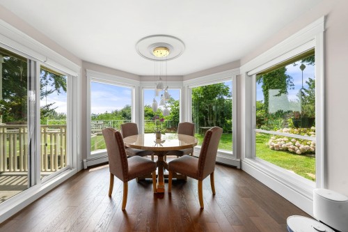 1259 Keith Road W, North Vancouver, BC 