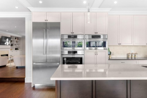 1259 Keith Road W, North Vancouver, BC 