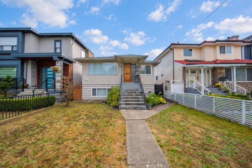 5882 Berkeley Street, Vancouver, BC 