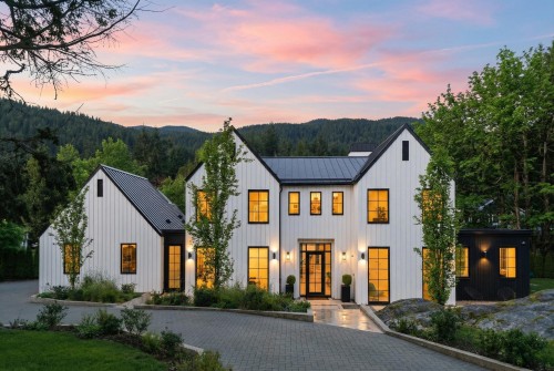 4050 Ripple Place, West Vancouver, BC 