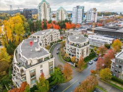 PH-526 Waters Edge Crescent  West Vancouver, BC V7T 0A2